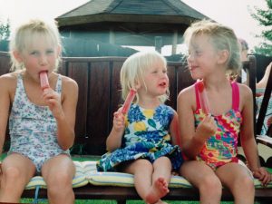 TWC Girls eating popsicles IMG_3405 opt